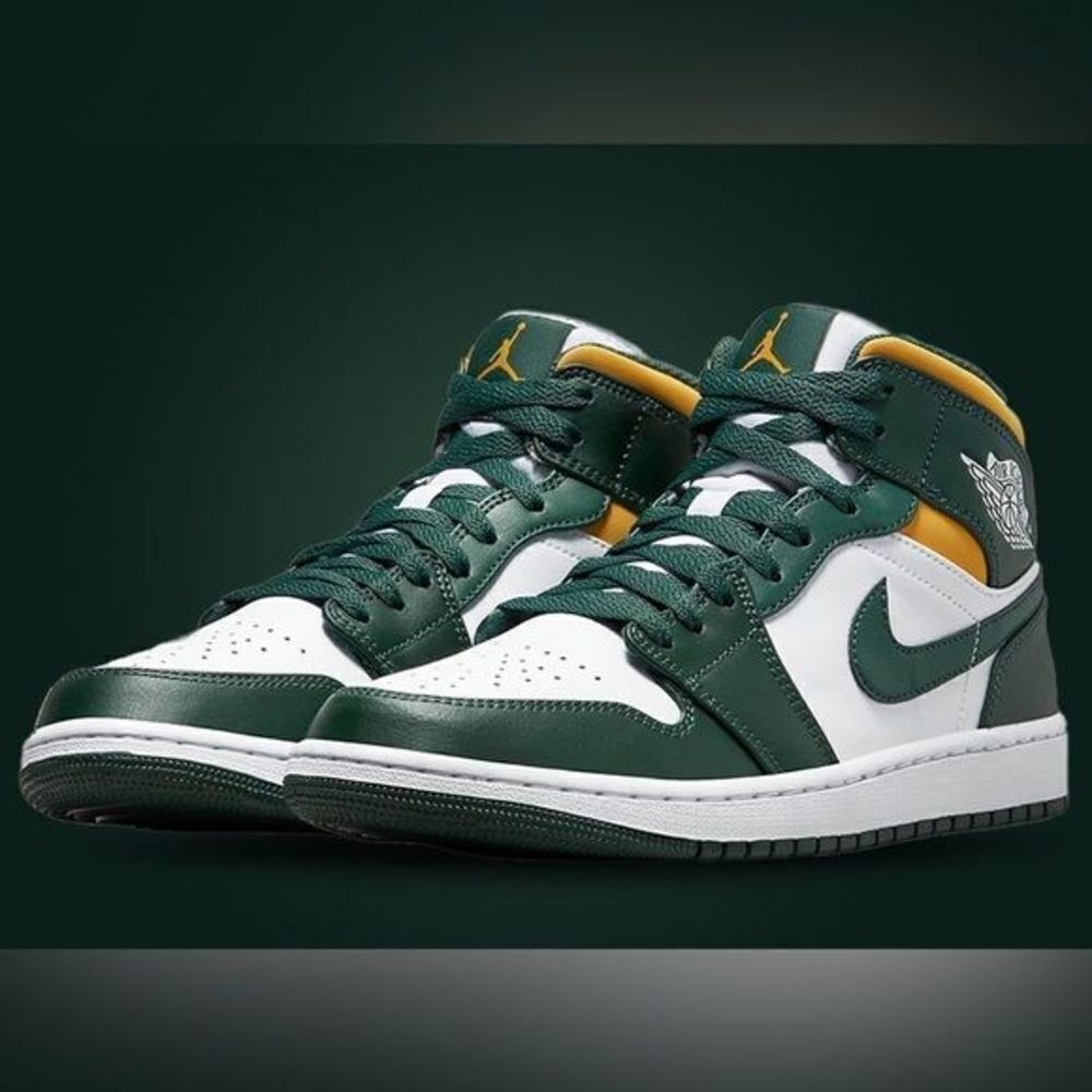Air Jordan 1 Sonic Mid GS - size 7